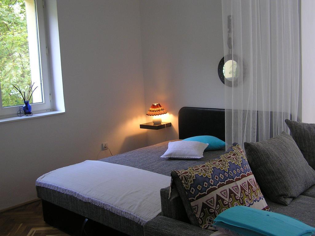 Apartment Belvarosi Studio *