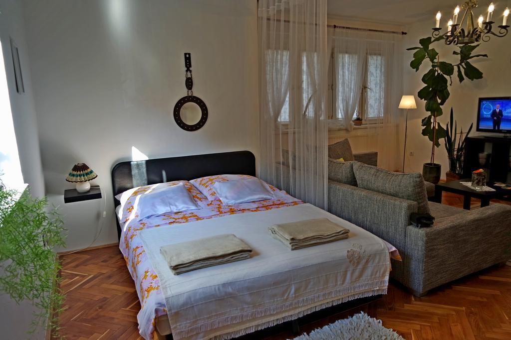 Belvarosi Studio * Gyor